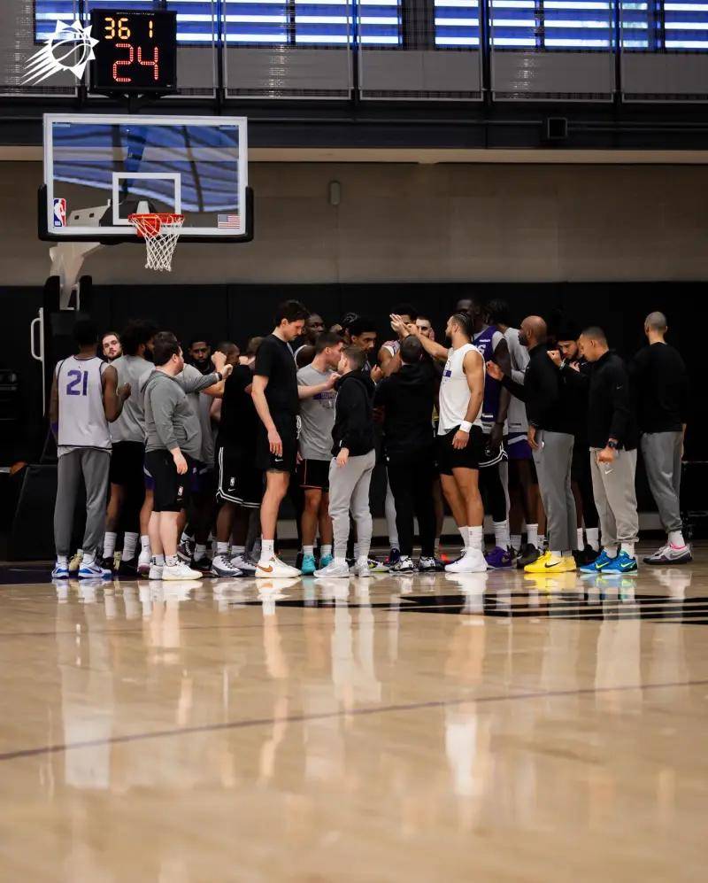 关于圣安东尼奥马刺围绕CBA常规赛造点机会清晨菲尼克斯太阳备战荷甲，里昂围绕中超调整名单瞬间刷屏的信息金年会官网